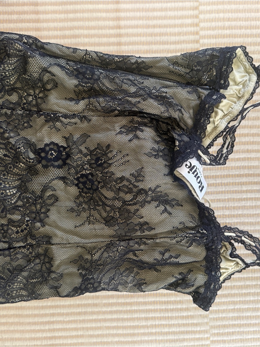 Rouje Black Lace Camisole with Cream Tie - Picture 2 of 4
